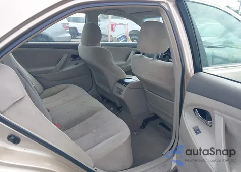 2011 Toyota Camry z USA, uszkodzony, nr VIN 4T1BF3EK1BU645489